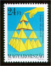 Briefmarke mit Sierpinski-Tetraeder
